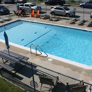 Bayside 1st Floor Oc 2 Br/1ba Pool Close To Jolly Roger/convention Center Apartment Ocean City